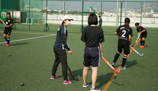 女子ホッケー部体験会を実施しました