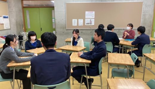 大学生活座談会