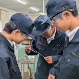 工学科　１年生　旋盤実習